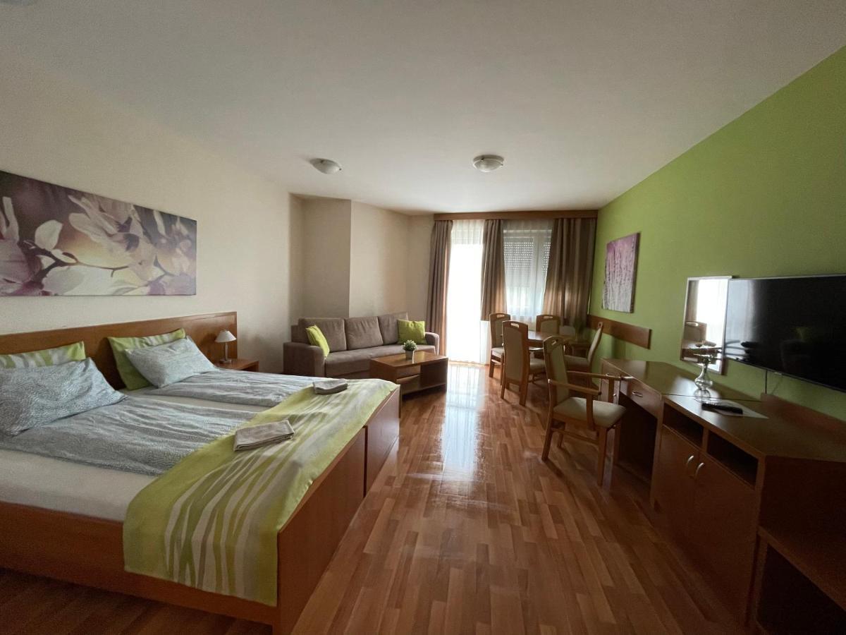 Rosemary Apartmanok, Rose, Lili, Mary1, Mary2 Hajdúszoboszló Eksteriør bilde